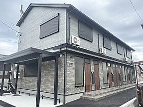 滋賀県彦根市栄町1丁目（賃貸アパート1R・2階・41.68㎡） その1