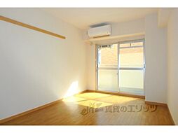 アートプラザ野路 2階1Kのリビング/ダイニング