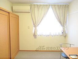 レオパレスワイズコート日野 201 2階1Kのリビング/ダイニング