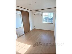 カルフールII 1階2DKのリビング/ダイニング