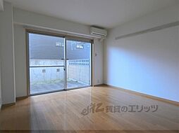 JR東海道・山陽本線 能登川駅 徒歩3分の賃貸マンション 1階1DKのリビング/ダイニング