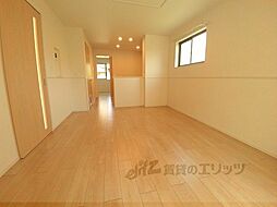 カルムハチマン 1階1LDKのリビング/ダイニング