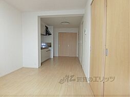 JR東海道・山陽本線 篠原駅 徒歩5分の賃貸アパート 3階2LDKのリビング/ダイニング