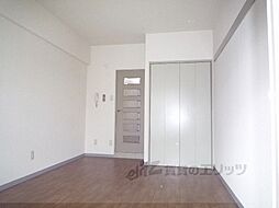 グラフィーネ草津野路 4階1Kのリビング/ダイニング