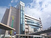 近鉄百貨店　草津店まで1500メートル