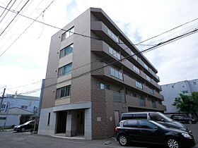 タイムズコート南8条壱番館  ｜ 北海道札幌市中央区南八条西12丁目（賃貸マンション2LDK・2階・53.76㎡） その1