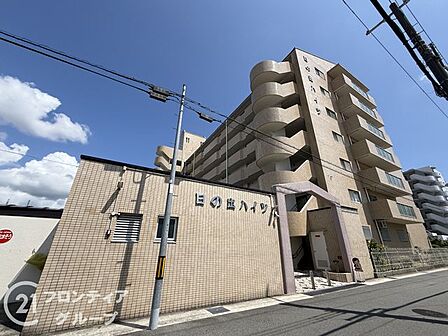 高い耐久性や断熱・気密性、防音性に優れた鉄筋コンクリート構造です。