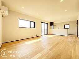 リビング/ダイニングの画像