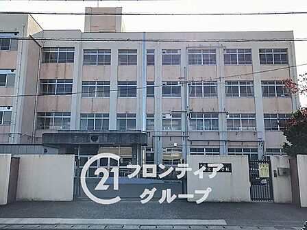 姫路市立安室東小学校 徒歩5分。 330m
