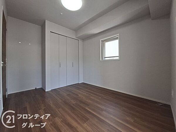 洋室を拡大表示