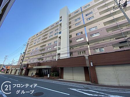 住まい選びは、価格や立地だけでなく、将来の暮らし方まで含めて考えることが大切です。今の段階で気になっていることを、まずスタッフに話してみてください