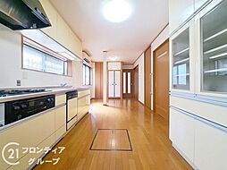 リビング/ダイニングの画像