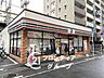 周辺：セブンイレブン近鉄河内小阪駅南店 徒歩2分。 160m