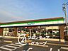 周辺：ファミリーマート八尾水越店 徒歩7分。 500m