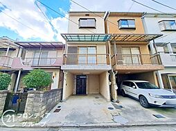 東大阪市新鴻池町　中古一戸建て