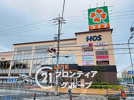 ライフ八戸ノ里店 徒歩7分。 490m