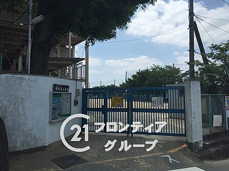 東大阪市立枚岡東小学校 徒歩6分。 480m