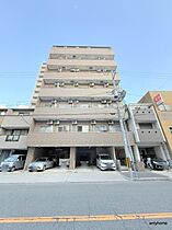 レスポワル新町  ｜ 大阪府大阪市西区新町4丁目（賃貸マンション1K・4階・21.60㎡） その1