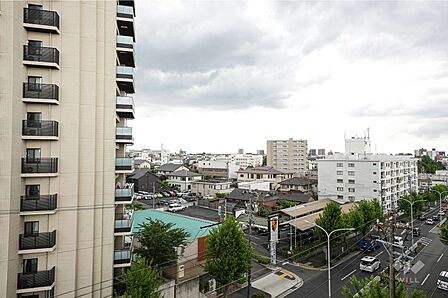 バルコニーからの眺め（南東方向）［2026年5月22日撮影］