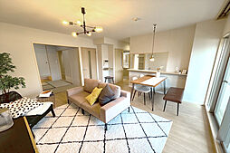 グランコート東海通 3LDKのリビング/ダイニング