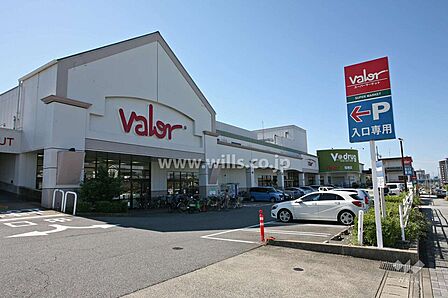 バロー(瑞穂店)の外観