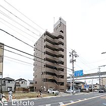 愛知県名古屋市守山区廿軒家（賃貸マンション1K・8階・24.08㎡） その1