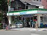 周辺：ファミリーマート 名古屋新栄店（256m）