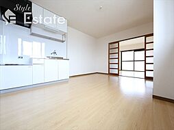 名古屋市営桜通線 相生山駅 徒歩10分の賃貸マンション 2階1LDKのリビング/ダイニング