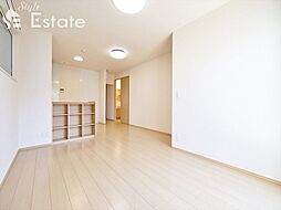 名古屋市営東山線 本山駅 徒歩5分の賃貸アパート 1階1LDKのリビング/ダイニング