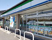 ファミリーマート 守山新守西店（283m）
