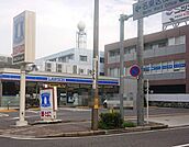 ローソン 本郷駅西店（95m）