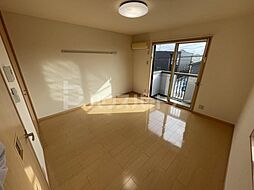 クロスクローバーII 2階1Kのリビング/ダイニング