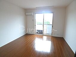 ルミエールI 2階1Kのリビング/ダイニング