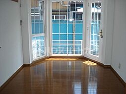 プリムヴェール 2階2LDKのリビング/ダイニング