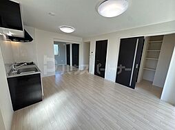 クレシア　-Crecia- 1階1LDKのリビング/ダイニング