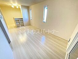 イーストハイツ 2階1LDKのリビング/ダイニング