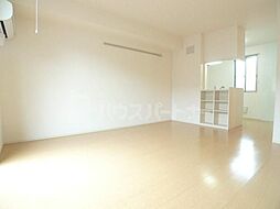 リトルアイランドIII 2階1Kのリビング/ダイニング