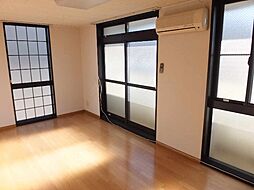 レオパレスメゾン桔梗 3階1Kのリビング/ダイニング