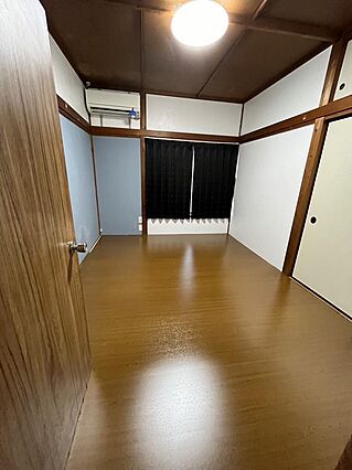 201号室の室...