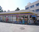 ミニストップ京阪淀駅前店まで382m 淀駅から間もない立地。角地です。裏手にはコインパーキングもございます。
