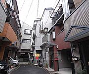 シュッっとした造りとなっています