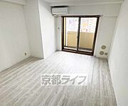 白基調のお部屋です・