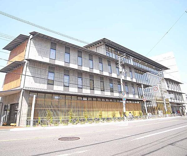 画像7:京都市上京区役所まで489m 区役所の社員さんが困ったことに優しく対応してくれます。