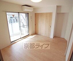 阪急京都本線 西院駅 徒歩1分の賃貸マンション 3階1Kのリビング/ダイニング