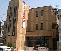 京都市営烏丸線 丸太町駅 徒歩4分の賃貸マンション