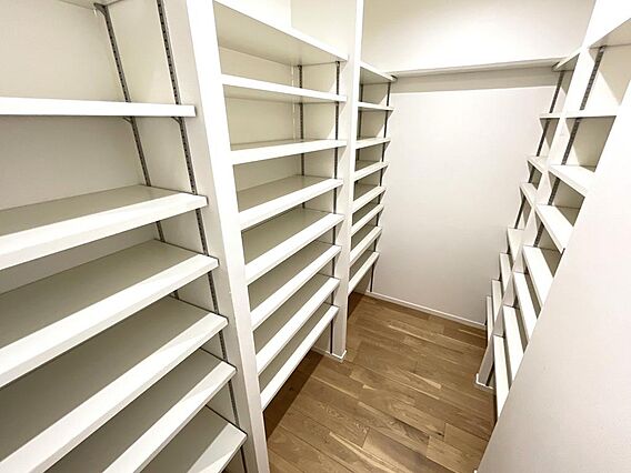 お部屋にパント...