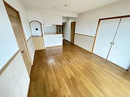 グランドパレス中津留