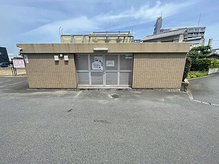 専用のゴミステーションです
