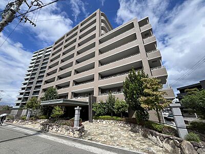 外観:専有面積75m2超え3LDKのマンション!ペット飼育可能です♪ 外観:専有面積75m2超え3LDKのマンション!ペット飼育可能です♪