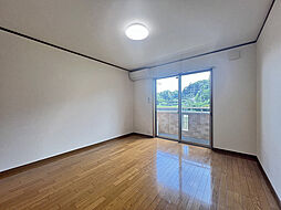 シティフォー 202 2階1Kのリビング/ダイニング